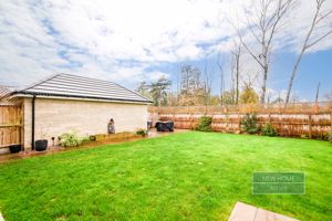 Photo 6- click for photo gallery